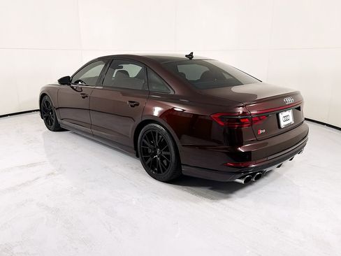 Used 2020 Audi S8 L image 7