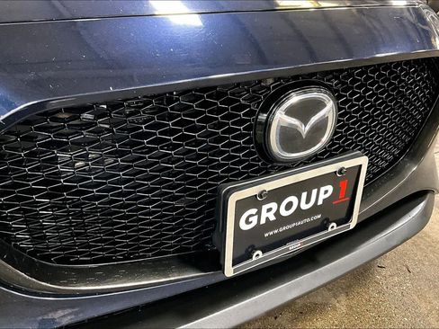 Used 2021 MAZDA MAZDA3 s image 27