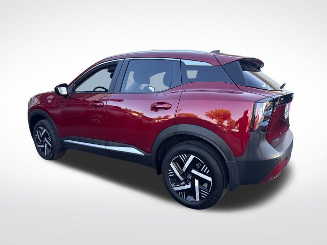 Used 2026 Nissan Kicks SV FWD image 3