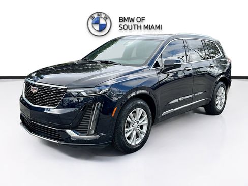 Used 2022 Cadillac XT6 Luxury image 3