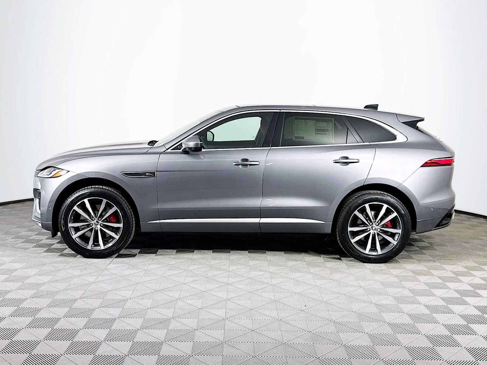 New 2025 Jaguar F-PACE R-Dynamic S AWD/4WD image 8
