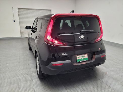 Used 2021 Kia Soul S image 6