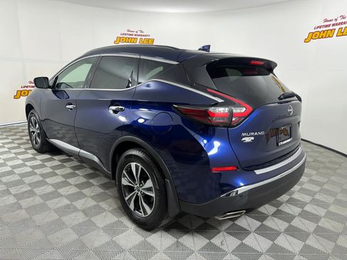 Certified 2024 Nissan Murano SV FWD image 3