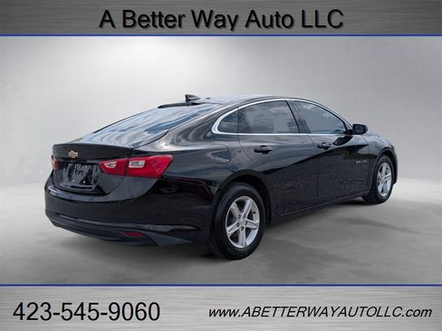 Used 2020 Chevrolet Malibu LS w/ Driver Confidence Package II FWD image 3