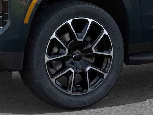 New 2026 Chevrolet Tahoe RST w/ Comfort Package AWD/4WD image 9