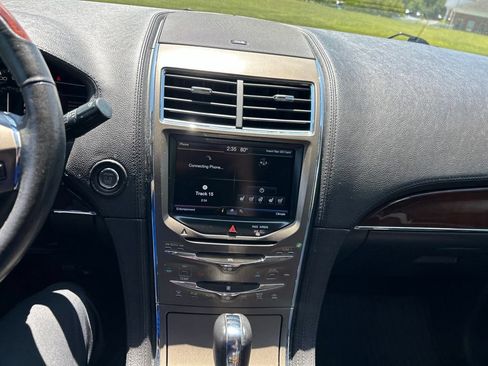 Used 2014 Lincoln MKX AWD w/ Equipment Group 102A image 9