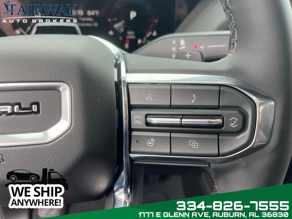 Used 2025 GMC Yukon XL Denali w/ Denali Reserve Package AWD/4WD image 23