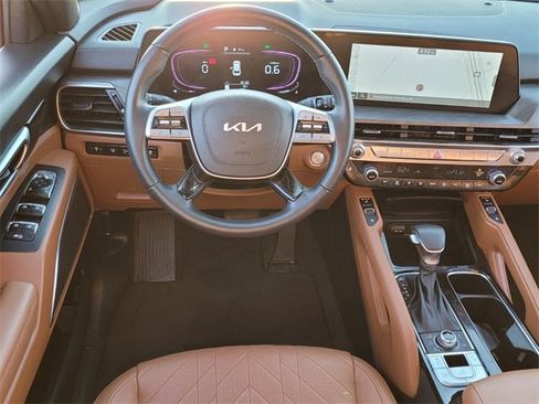 Used 2025 Kia Telluride EX X-Line image 10