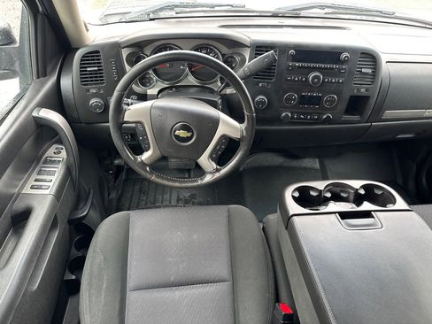 Used 2012 Chevrolet Silverado 2500 LT w/ Interior Plus Package image 10