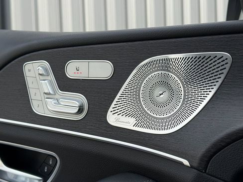 Used 2022 Mercedes-Benz GLE 350 w/ Premium Package image 26