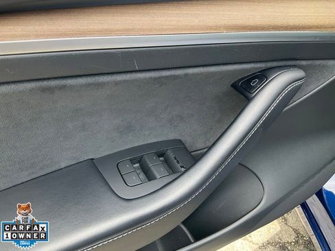 Used 2022 Tesla Model 3 Long Range AWD/4WD image 27