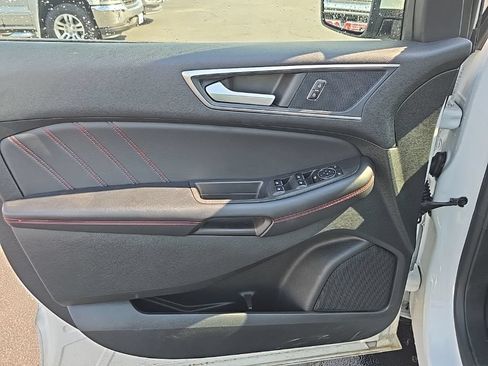 Used 2023 Ford Edge ST-Line AWD/4WD image 8