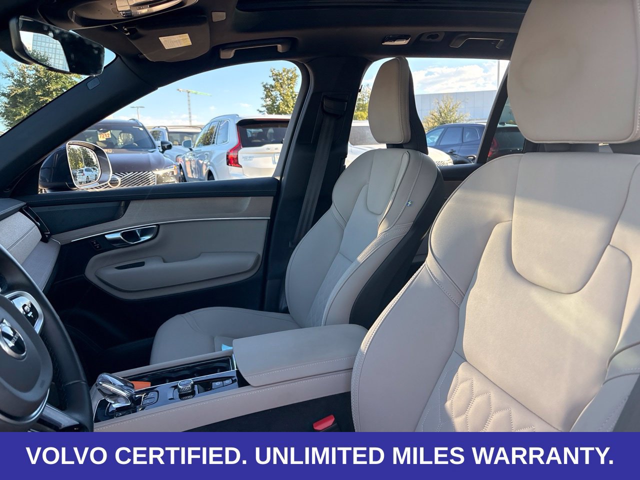 Certified 2026 Volvo XC90 B6 Plus w/ Protection Package Premier AWD/4WD image 20