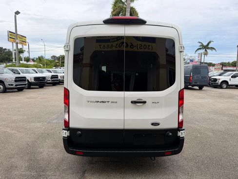 Used 2024 Ford Transit 350 XLT RWD image 3