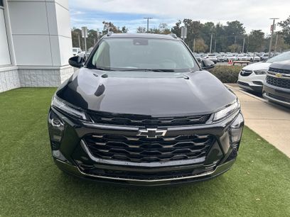 New 2025 Chevrolet Trax ACTIV w/ Sunroof Package