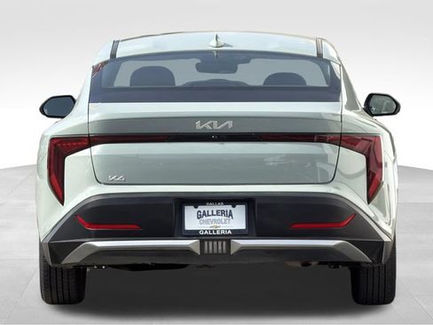 Used 2025 Kia K4 FWD image 6