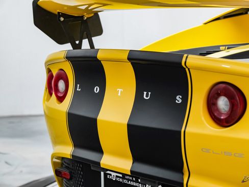 Used 2005 Lotus Elise RWD image 20