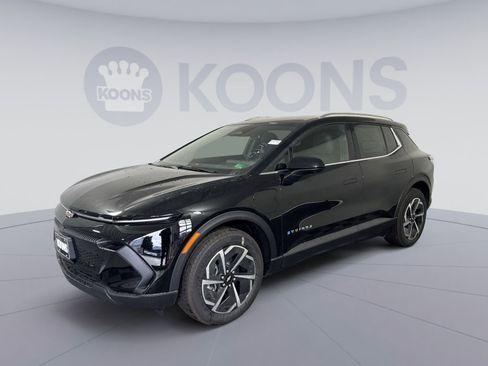 New 2026 Chevrolet Equinox EV LT image 1