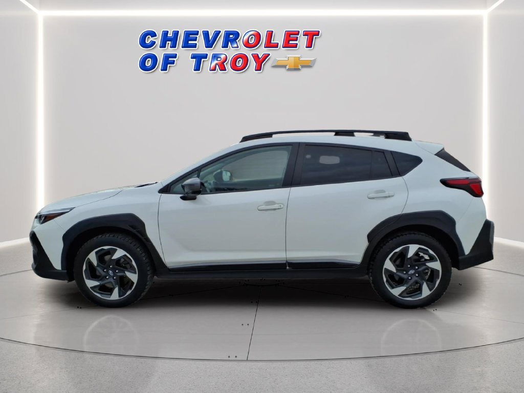 Used 2024 Subaru Crosstrek 2.5i Limited w/ Crosstrek Mirror Package AWD/4WD image 5