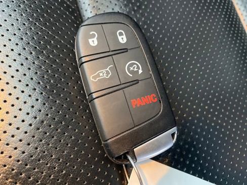 Used 2024 Dodge Durango GT image 26