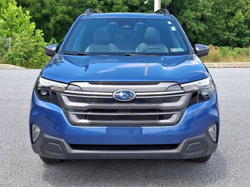Certified 2026 Subaru Forester Premium AWD/4WD image 2