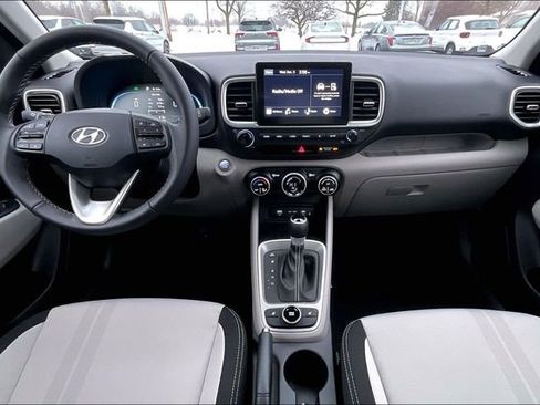 New 2026 Hyundai Venue SEL image 5