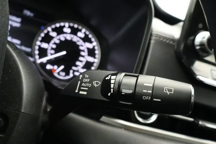 Used 2024 Mitsubishi Outlander FWD image 26