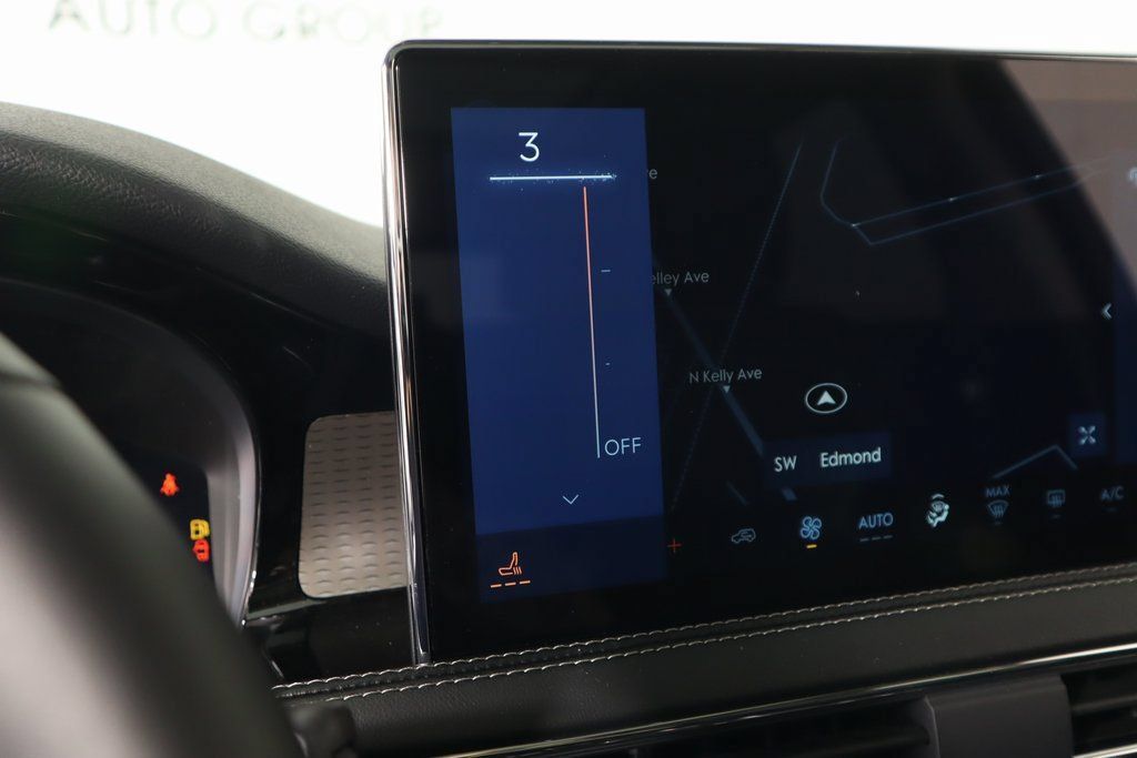 New 2025 Lincoln Corsair Grand Touring AWD/4WD image 8