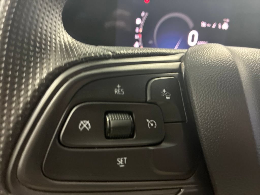 Used 2025 Buick Envista Preferred FWD image 19