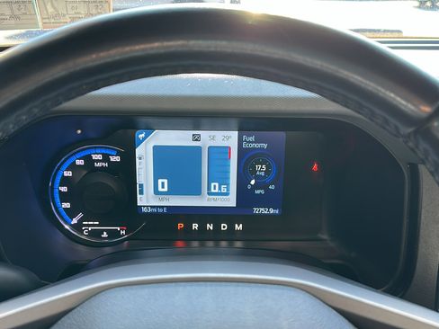 Used 2021 Ford Bronco Big Bend w/ Sasquatch Package image 17