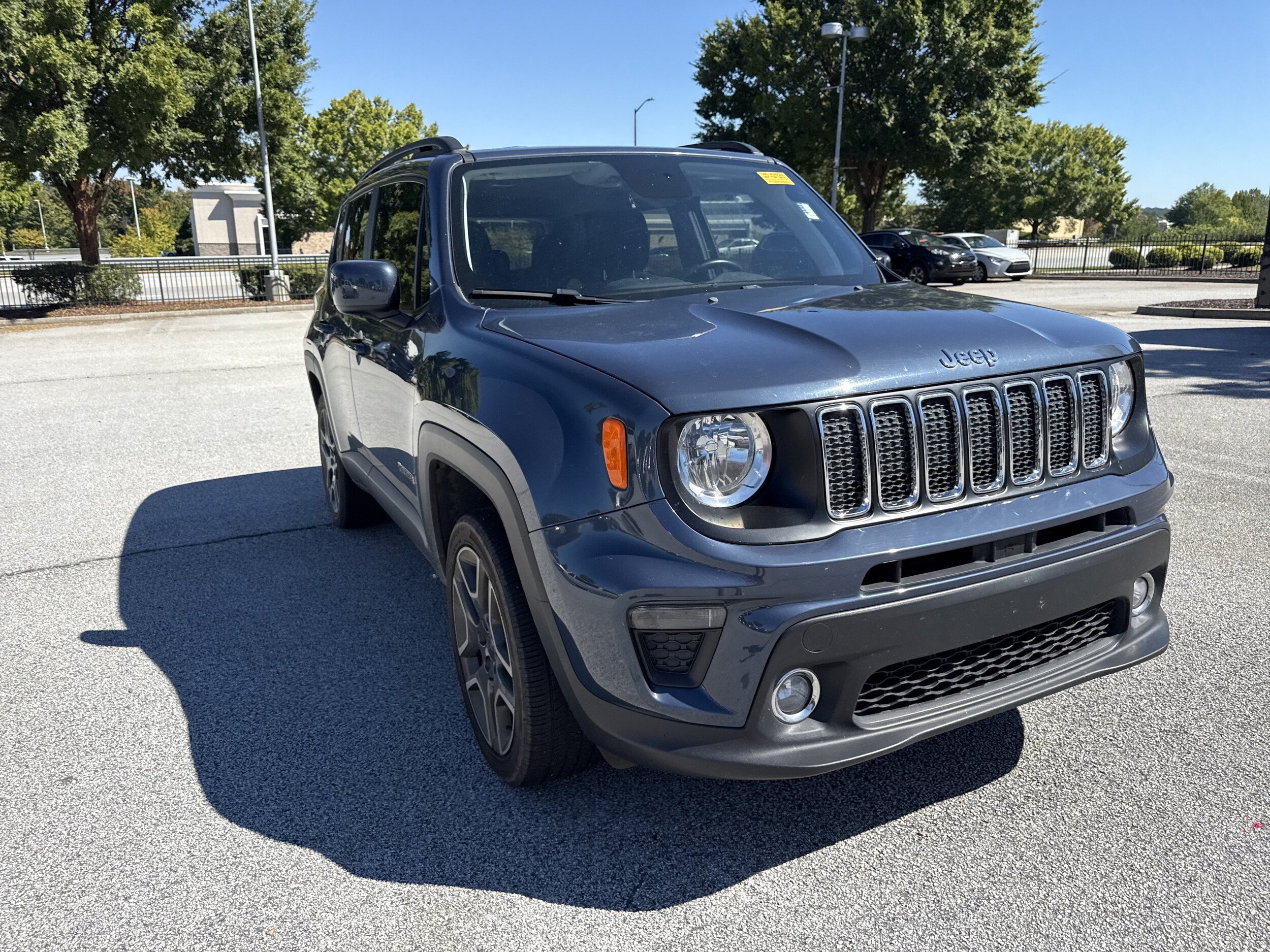 Used 2020 Jeep Renegade Latitude w/ Cold Weather Group AWD/4WD image 4