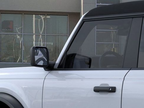 New 2025 Ford Bronco 4-Door image 22