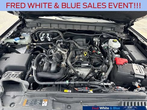 Used 2022 Ford Bronco Outer Banks AWD/4WD image 31