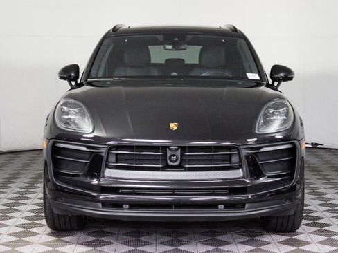 Certified 2026 Porsche Macan AWD/4WD image 10