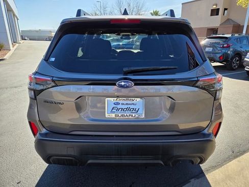 Used 2025 Subaru Forester Premium image 5