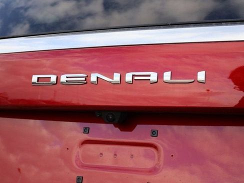 New 2026 GMC Yukon XL Denali w/ Sun & Power Step Package AWD/4WD image 17