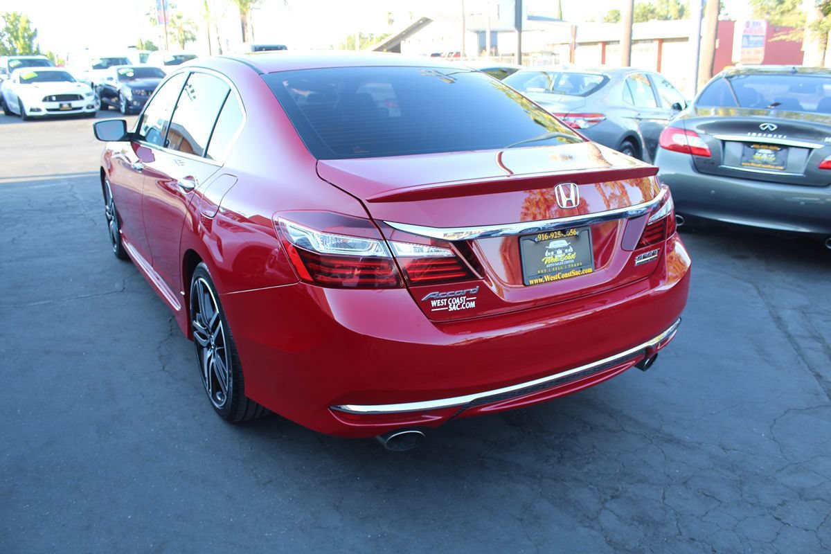 Used 2017 Honda Accord Sport Special Edition image 5