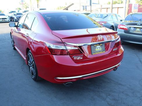 Used 2017 Honda Accord Sport Special Edition image 5
