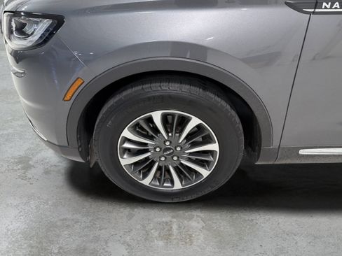 Used 2023 Lincoln Nautilus FWD w/ Premium Package image 20