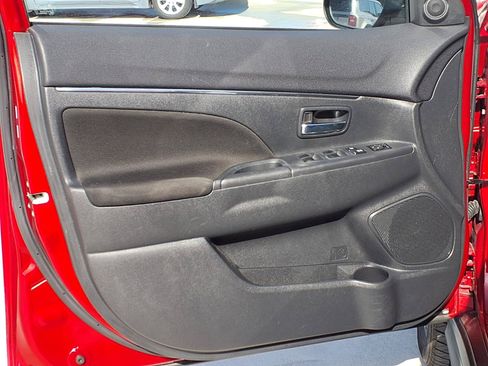 Used 2021 Mitsubishi Outlander Sport ES FWD image 25