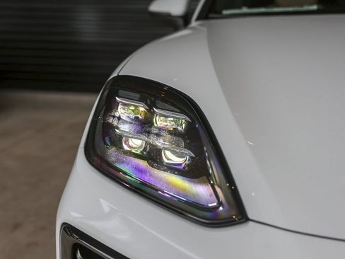 Certified 2026 Porsche Cayenne Coupe AWD/4WD image 11