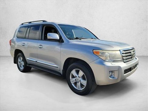 Used 2013 Toyota Land Cruiser AWD/4WD image 3