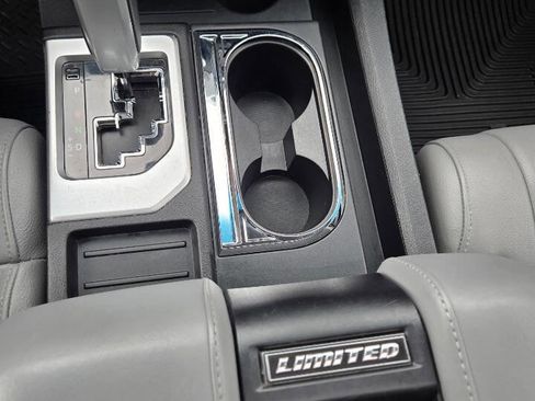 Used 2014 Toyota Tundra Limited w/ Limited Premium Package AWD/4WD image 25