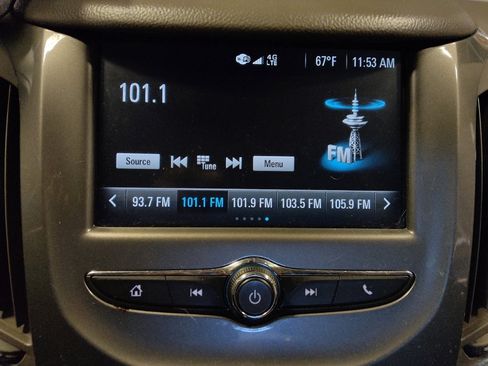 Used 2018 Chevrolet Cruze LT w/ Convenience Package image 25