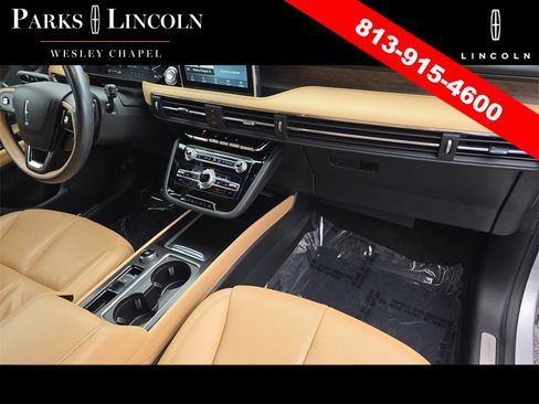 Used 2020 Lincoln Corsair Reserve image 10