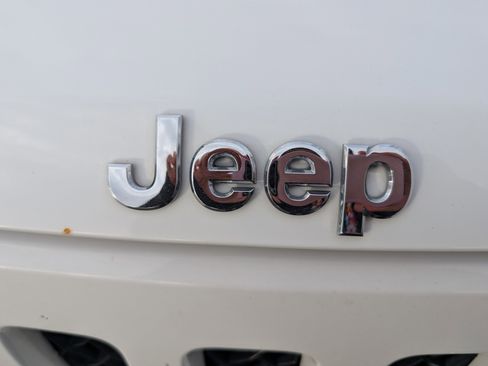 Used 2015 Jeep Patriot Latitude w/ Sun/Sound Group image 26