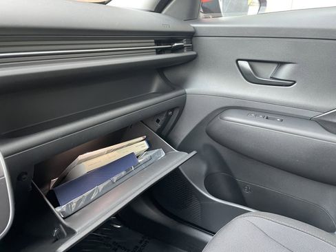 Used 2024 Hyundai Kona SEL image 42