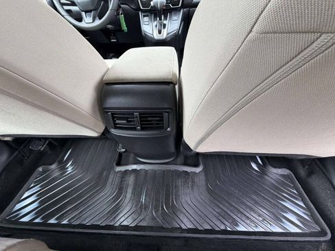 Used 2017 Honda CR-V LX image 28