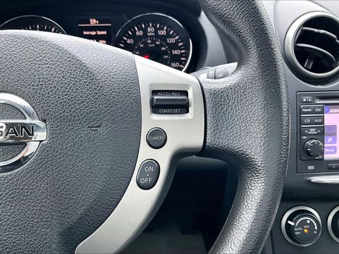 Used 2013 Nissan Rogue SV w/ Premium Pkg image 23