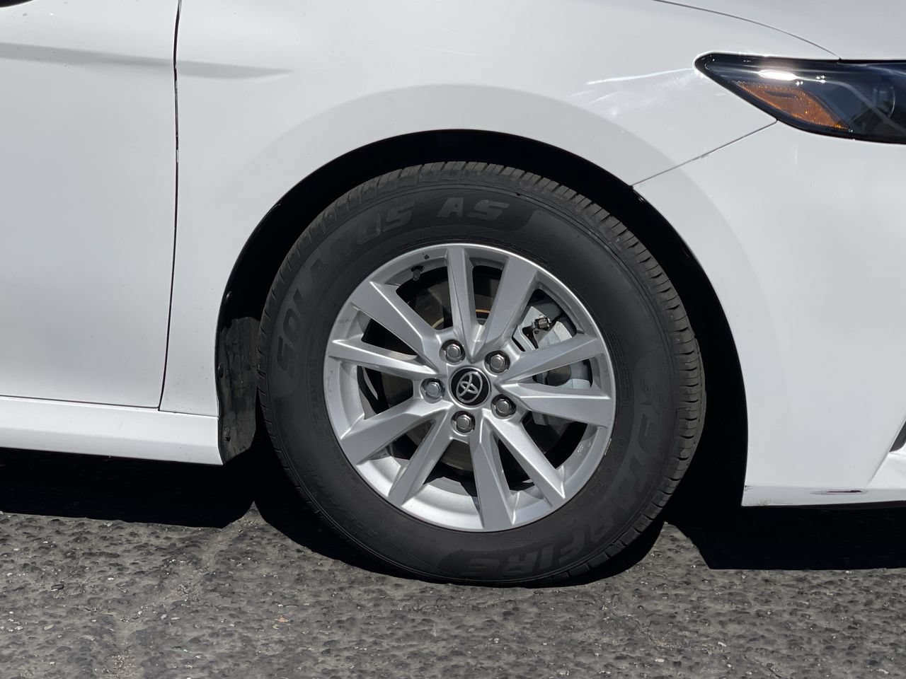 Used 2025 Toyota Camry LE w/ Convenience Package FWD image 32